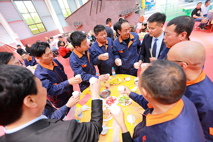 聚(jù)餐2.jpg
